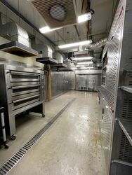 Harper Kitchen (D13), Factory #618131471